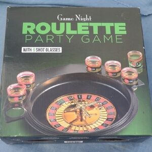 Roulette Party Game with Shot Glasses NWT